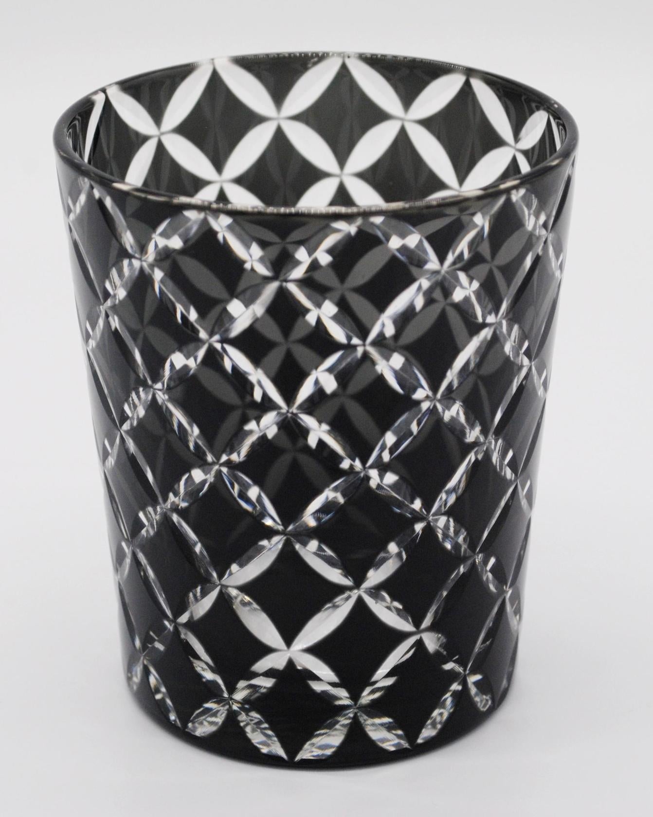 TUMBLER "TIMELESS" 10CM BLACK